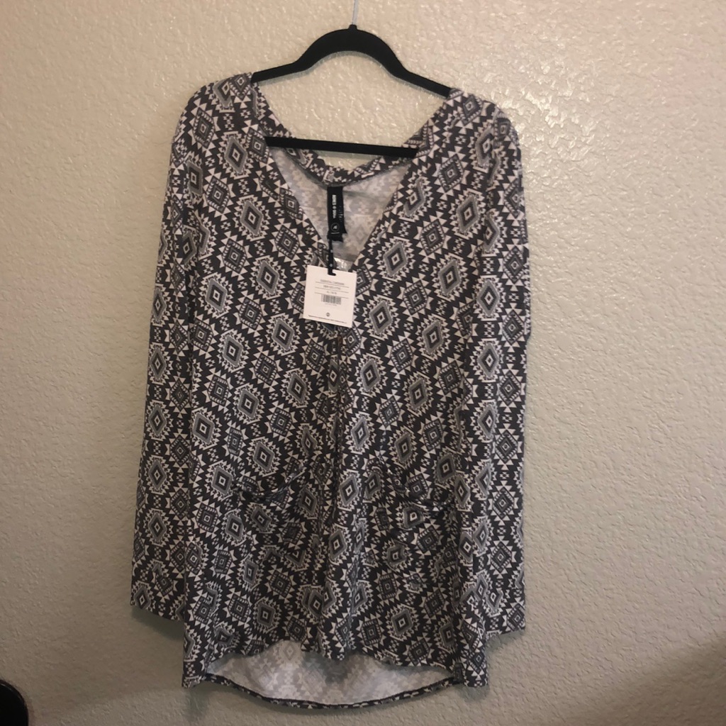 Essential Cardigan